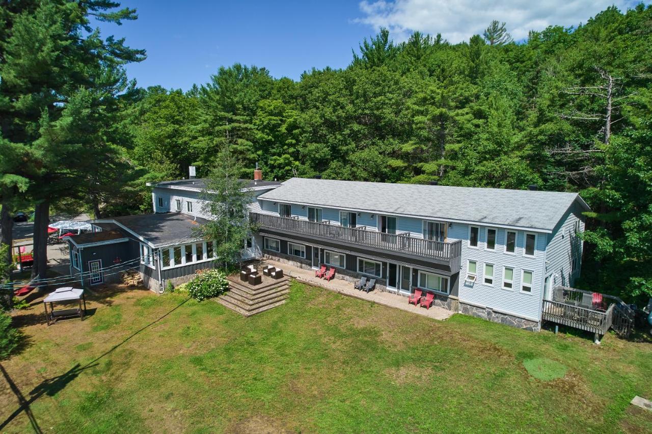 3 Pines Lodge Muskoka Хантсвилл Экстерьер фото