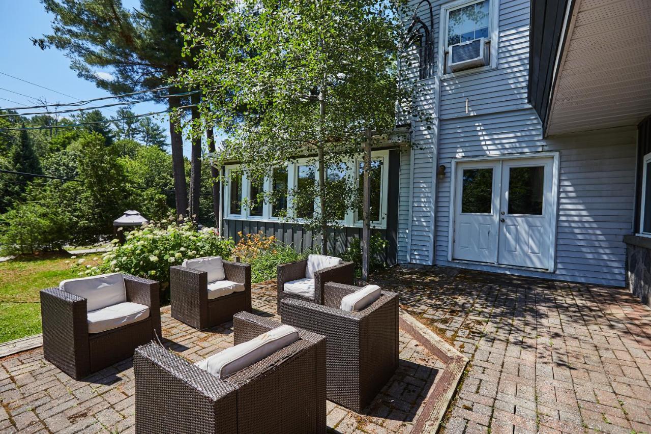 3 Pines Lodge Muskoka Хантсвилл Экстерьер фото