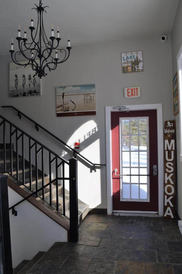 3 Pines Lodge Muskoka Хантсвилл Экстерьер фото